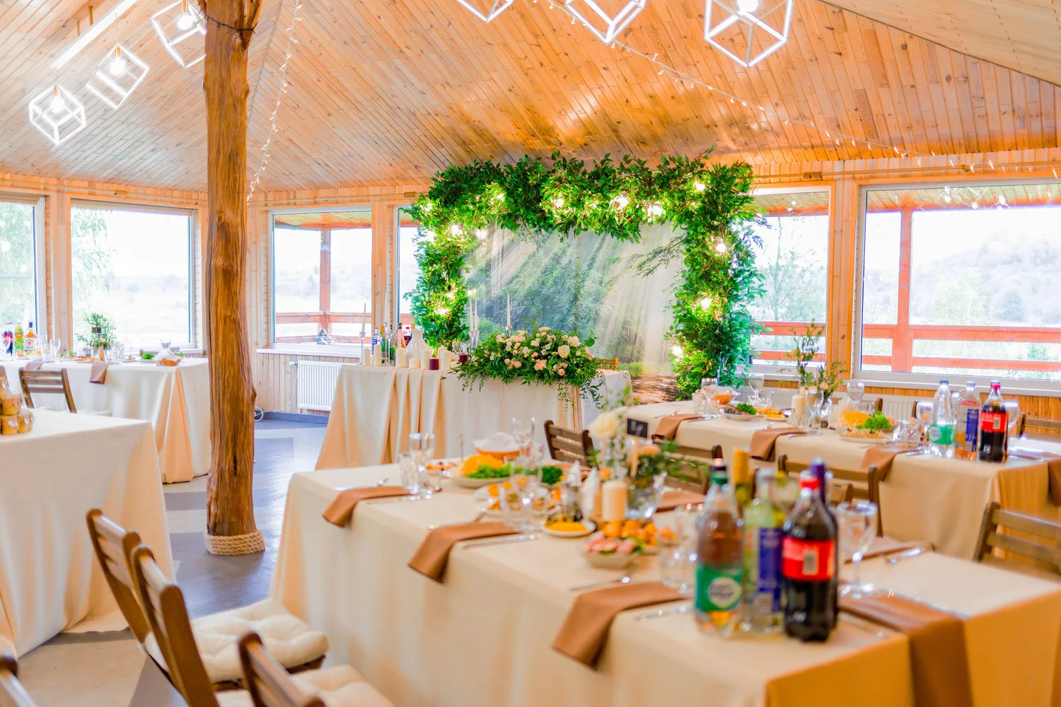 Оформление зала